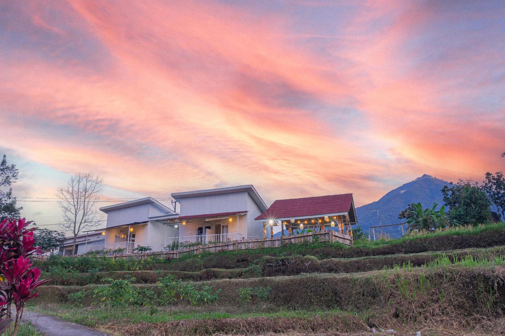 Santya Loka Lodge & Twin Waterfall Jatiluwih Εξωτερικό φωτογραφία